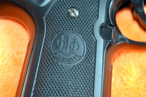 AIRSOFT BUNDLE - KWS M92FS BERETTA SPRING PISTOL + KWC TAURUS SPRING PISTOL - Picture 13 of 13