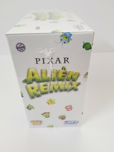 NEW FunkoPop! Alien Remix As "Buzz Lightyear" + T-Shirt Medium Target Exclusive - Picture 3 of 3