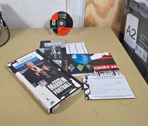 3DO - John Madden Football - Complete with Disc, Manual and Long Box Tested 3D0 - Picture 2 of 3