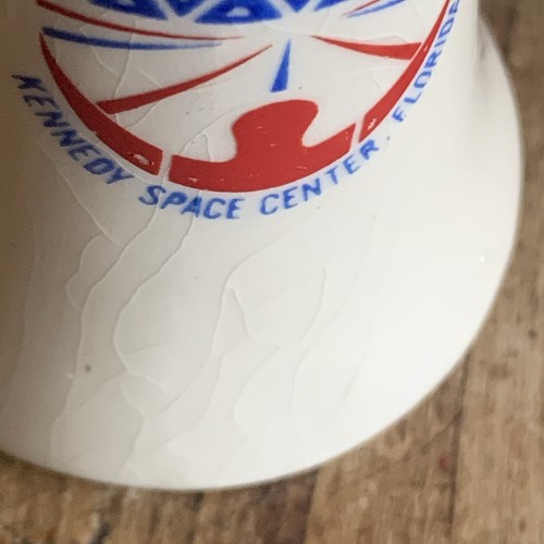 NASA Tour Kennedy Space Center Florida salt & pepper shakers 3rd century America - Picture 7 of 12