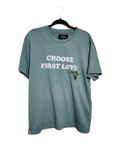 The Colour Sisterhood Size XL Green Crew Neck Tee T-Shirt Choose First Love