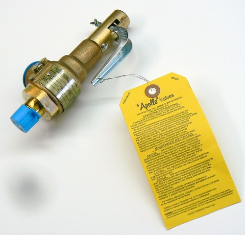 Steamer Safety Valve 100 PSI Conbraco Part Steam Pressure Release Valve 1/2" NPT - Picture 3 of 6