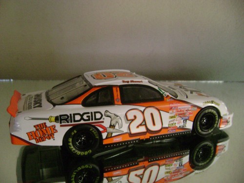 TONY STEWART #20 1999 HABITAT/HUMANITY ROOKIE PONTIAC - Picture 4 of 6