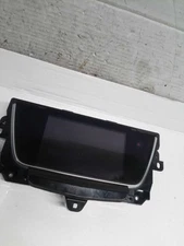 Audio Equipment Radio Control Panel Includes Display Fits 17 XT5 543133