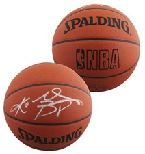 Lakers Kobe Bryant Signed Spalding Official Game Basketball BAS #AE64442
