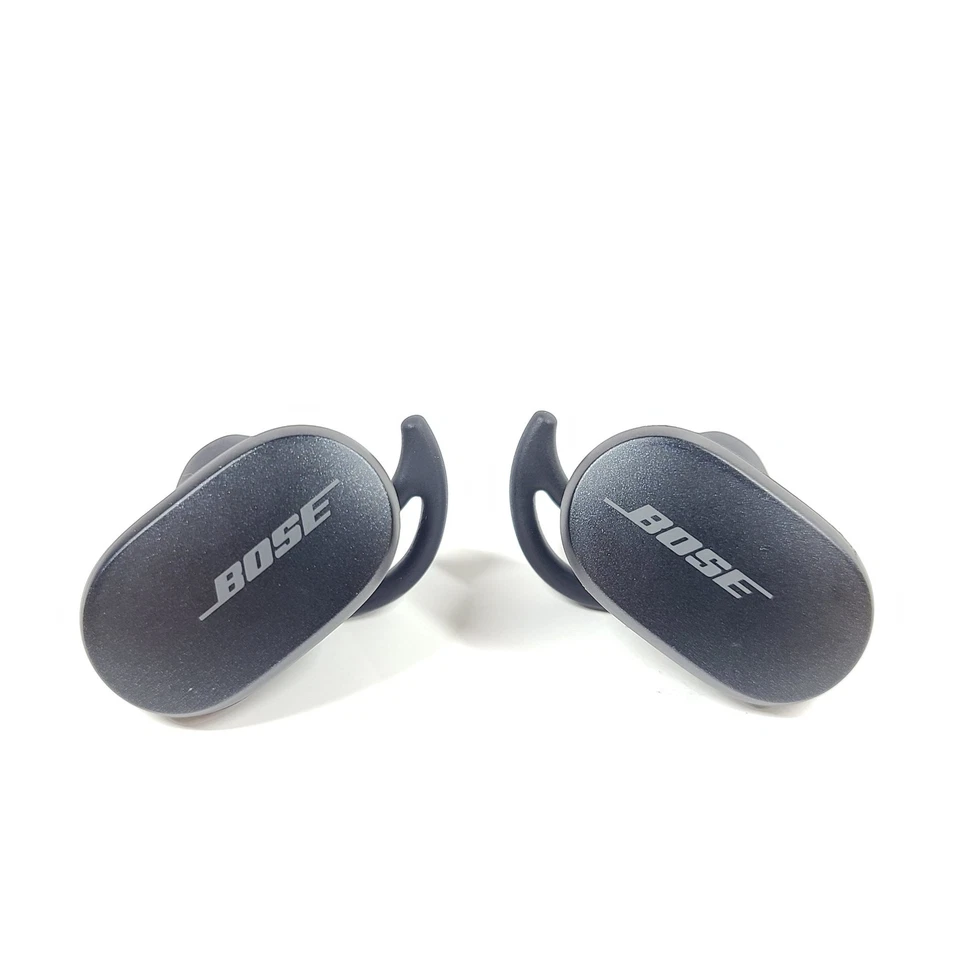 Auriculares inalámbricos verdaderos con cancelación de ruido Bose QuietComfort con estuche 429708 - negros Foto 2 de 4