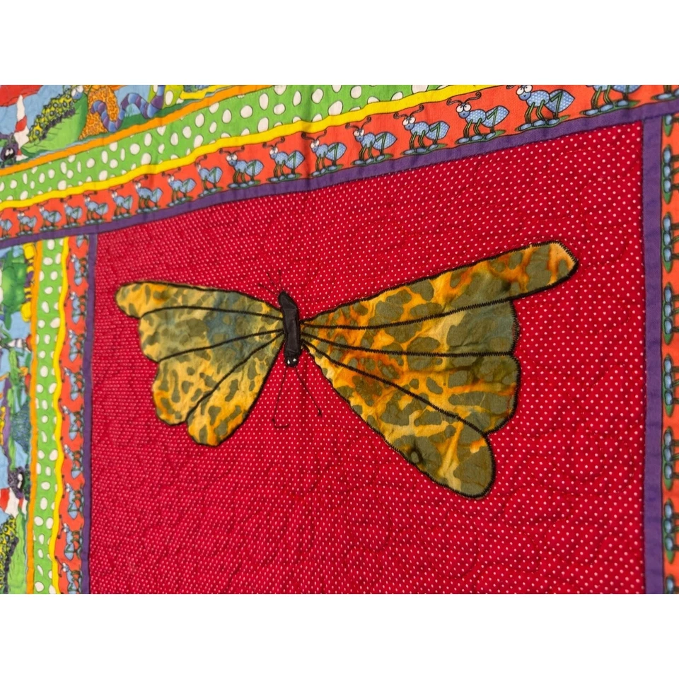 Manta acolchada para cuna hecha a mano oruga muy hambrienta colorida sala de juegos para niños de colección Foto 4 de 4