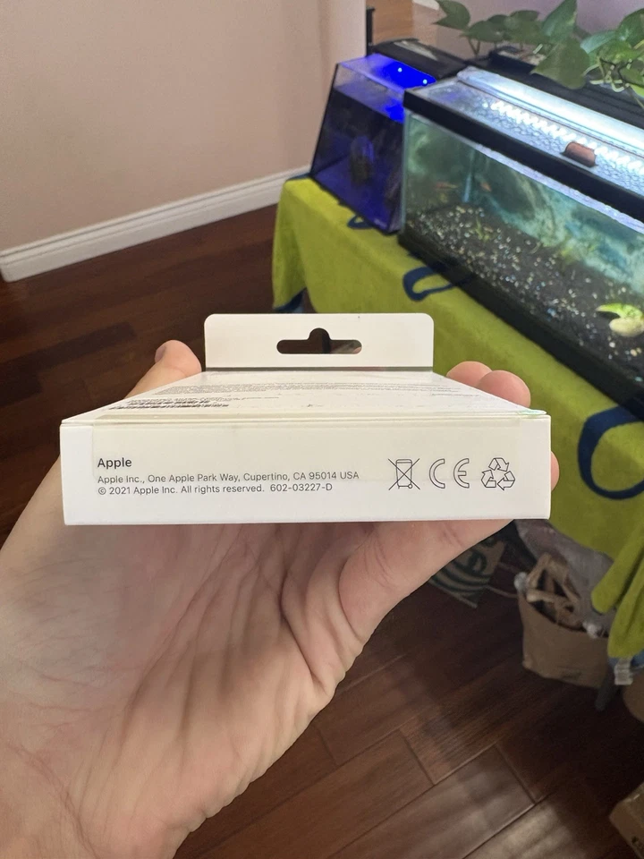 Apple AirTag Paquete de 4 iPhone Apple Airtag SELLADO DE FÁBRICA Foto 3 de 4