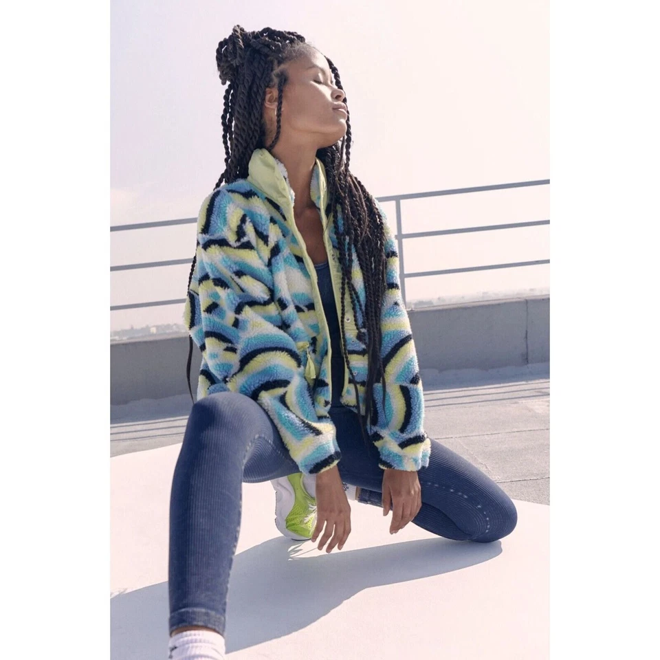 Новый размер XSmall XS Free People Movement Rocky Ridge - синий радужный комбинированный пушистый мех - Изображение 4 из 4