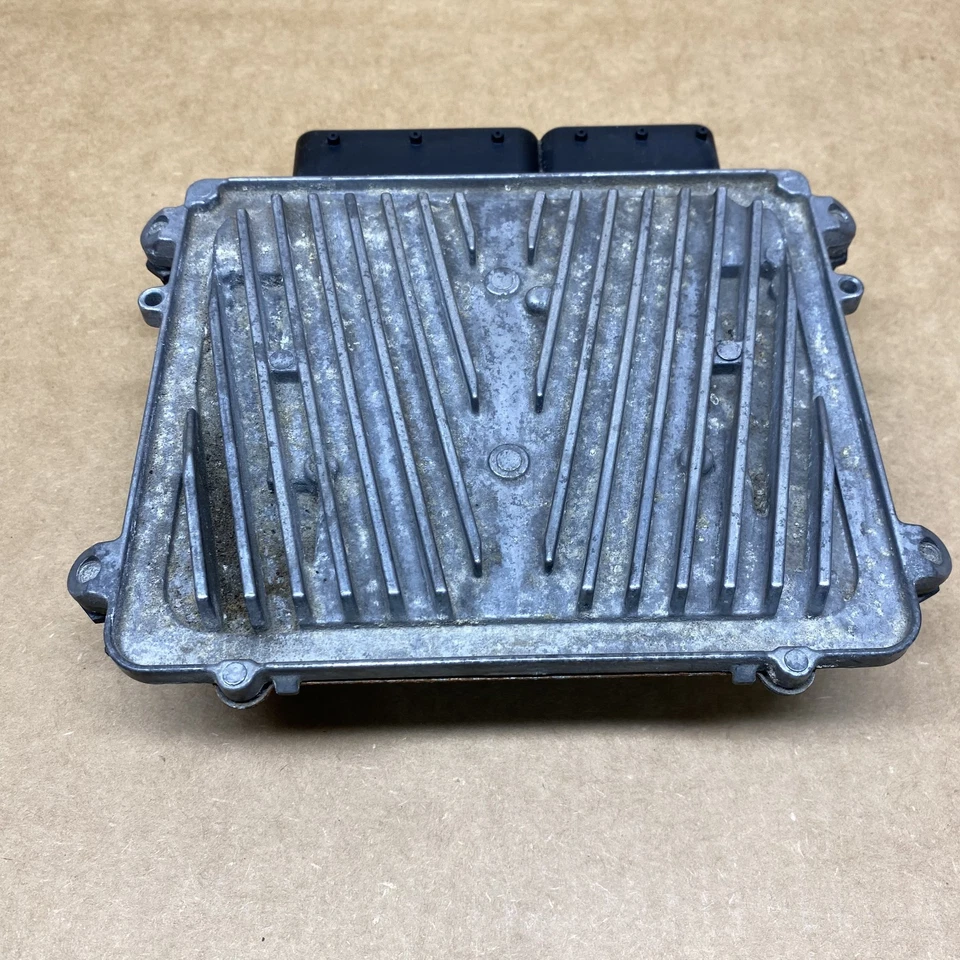 06-08 Módulo de control del motor ECU MERCEDES-BENZ C280 E350 SLK300 CLK350 2721533391 Foto 2 de 4