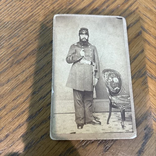 Vintage Civil War CDV Photo Soldier Union Military