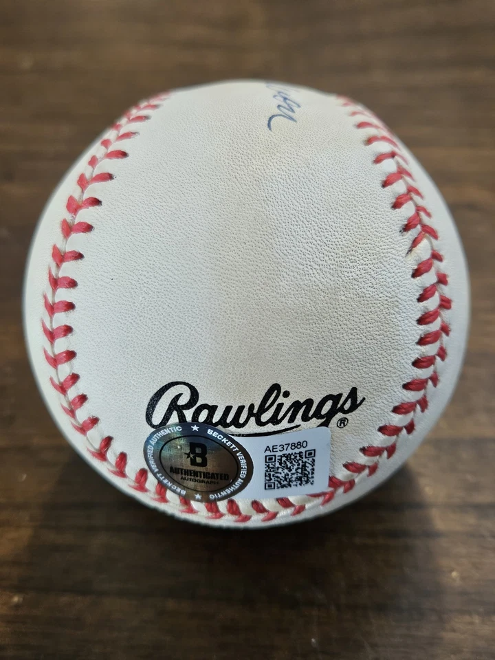 Hank Aaron signed Official National League NL Baseball Braves autograph ~ BAS  - Image 2 of 3