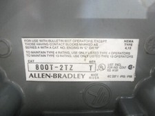 ALLEN BRADLEY 800T-2TZ SERIES T NEMA TYPE ENCLOSURE WITH LIGHTED START AND STOP