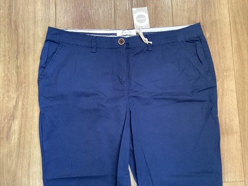 "AUTHENTIC/ BHS" 100% COTTON NAVY MULTI POCKET LIGHTWEIGHT TROUSERS, sz 18, BNWT - Picture 3 of 10
