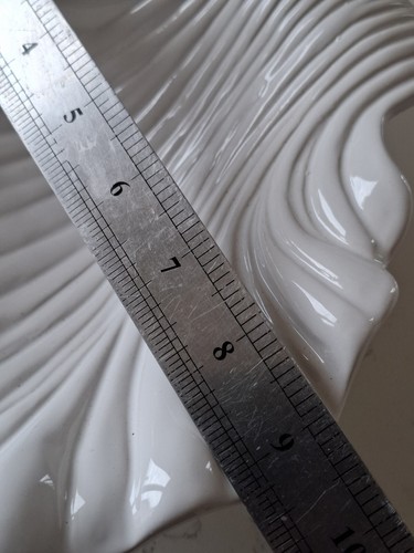 Vintage White Majolica Leaf Fruit Bowl Dish Made In Portugal 9" - Picture 7 of 8