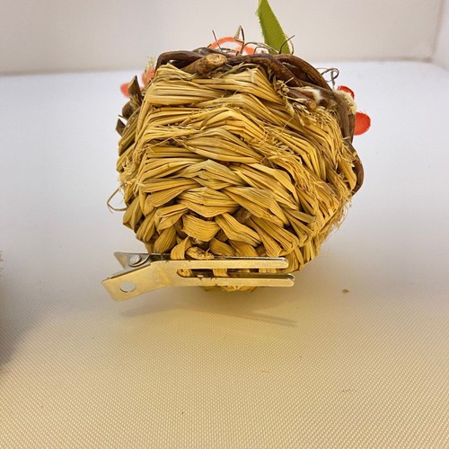 #3983 White Fox and bird nest clips ornaments   4 X 2 IN - Picture 5 of 12