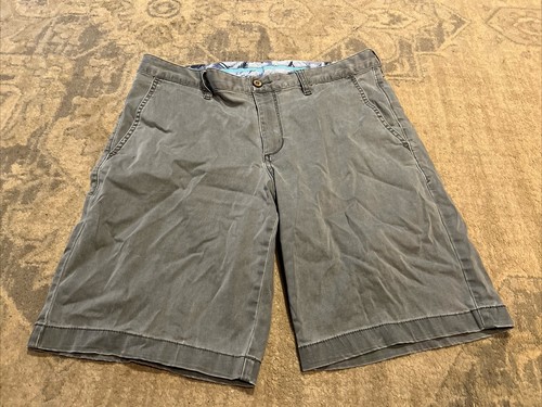 Tommy Bahama Shorts Men’s Cotton Blend Gray Chino Flat Front Men’s Sz 32