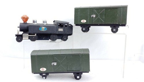 Marusam Bulldog Toys Train & 2 Box Cars Japan - Picture 2 of 12
