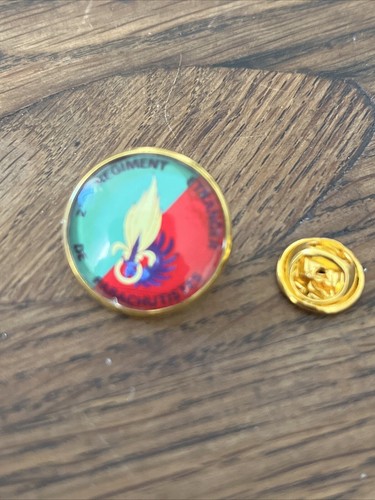 GROS PIN'S 2cm Métal Doré Légion Étrangère Régiment Étranger De Parachutistes - Foto 1 di 2