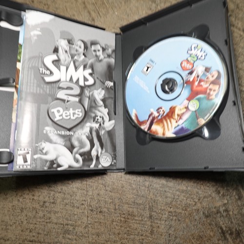 Sims 2 H&M Fashion Stuff And Sims 2 Pets PC Games Electronic Arts - Picture 2 of 9