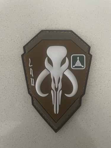 Mandalorian Logo Hook and Loop Patch Badge Star Wars airsoft Din Djarin - Picture 2 of 7