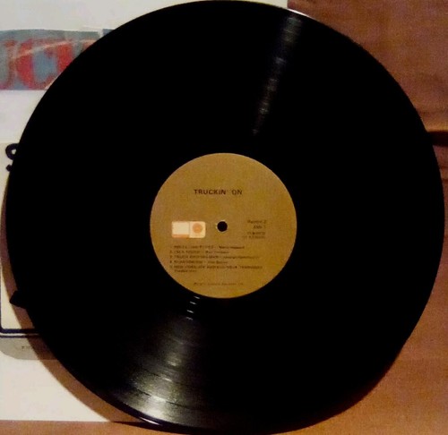 Truckn'On: Vinyl Record LP, 1976, Capital Records Inc. - Foto 2 di 5