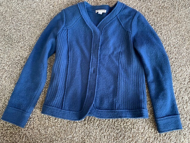 PENDLETON LADIES BLUE JACKET SMALL BUTTON CLOSURE… - image 1