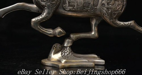 10,8 Zoll alte chinesische Kupfer Silber Fengshui Pferd Auftritt Fliege Schwalbe Statue - Bild 4 von 9