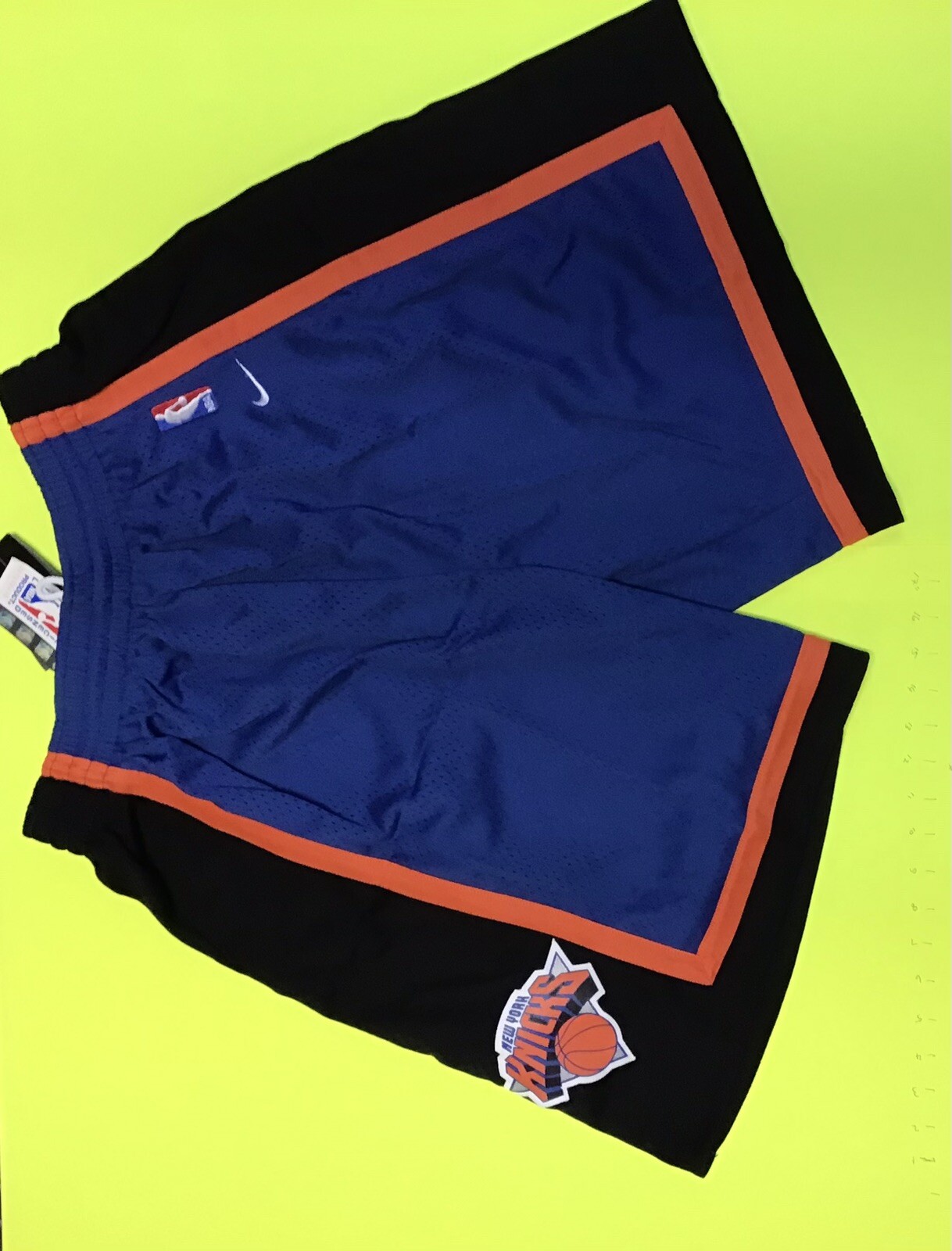 Nike New York Knicks Swingman Shorts XL Brand New In Package With Original Tag - Picture 4 of 6
