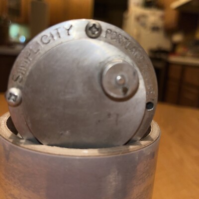 Vintage SIMPLICITY PORTLAND 12 ORE Fishing Reel RARE Vintage SIMPLICITY PORTLAND 12 ORE Fishing Reel RARE