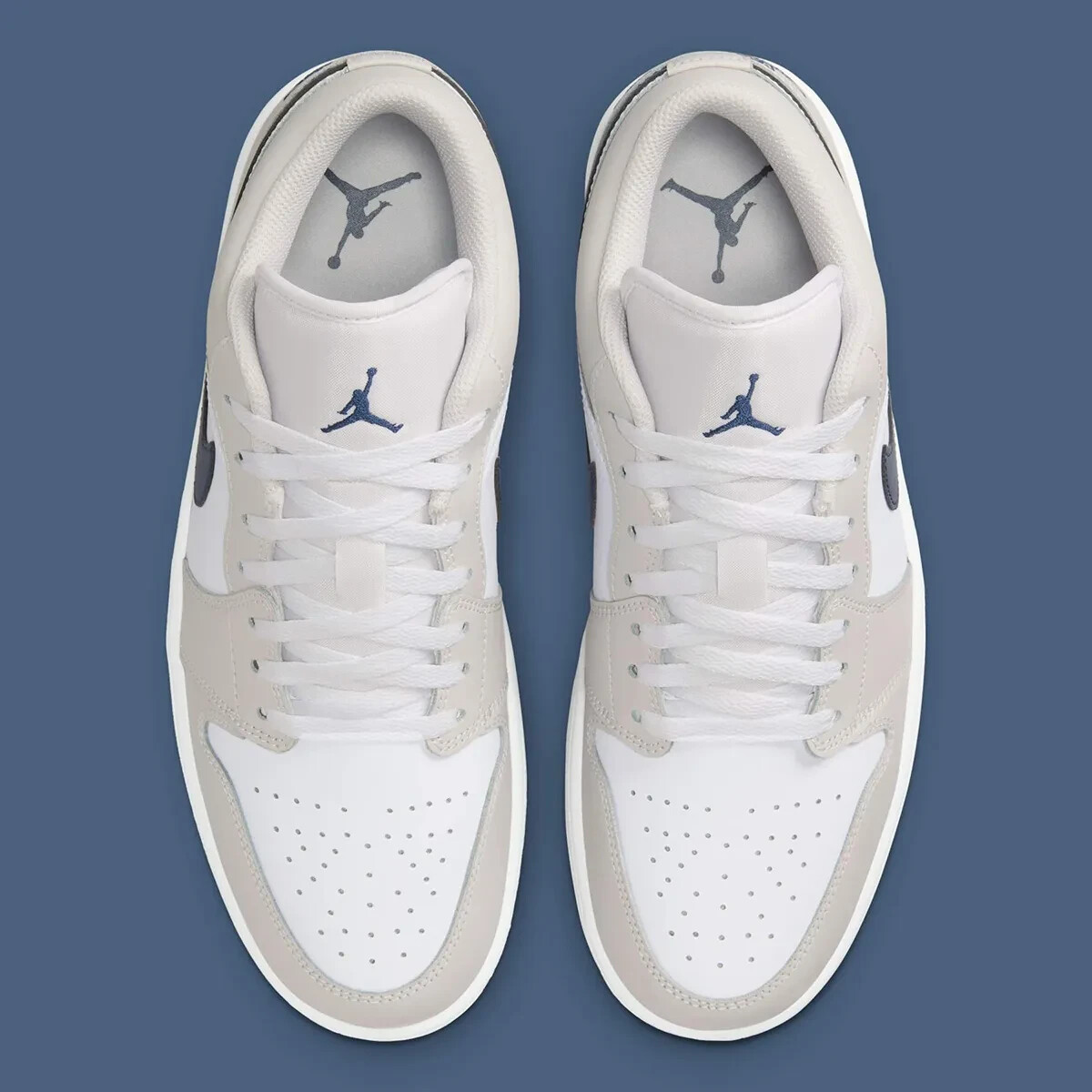 Nike Air Jordan 1 Low Shoes White Midnight Navy Gum 553558