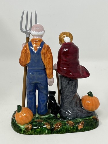 Dept 56 Halloween Village Accessories - Strangers Beware - Picture 4 of 12