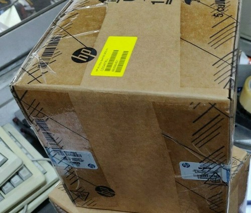 HP 660599-B21 ML350p Gen8 Intel Xeon E5-2630 2.30GHz/15MB/95W 6C CPU Kit - NEW! - Picture 2 of 2