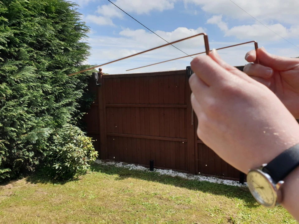 Varillas de radiestesia adivinatorias tradicionales más largas de cobre sólido puro con asas giratorias Foto 4 de 4