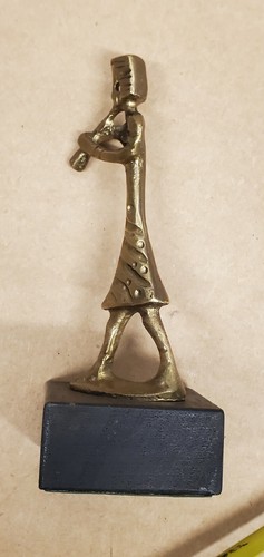 Brass / bronze trumpet Player Statue Mid Century Modern middle eastern - Picture 9 of 12