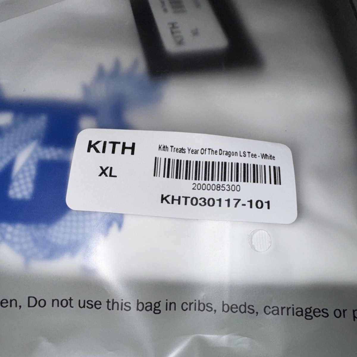 KITH Treats Year of the Dragon L/S Tee|FW24|XLarge|White KITH Treats Year of the Dragon L/S Tee|FW24|XLarge|White
