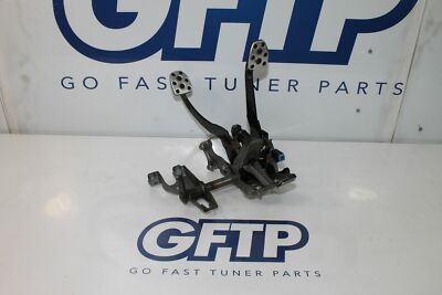 15-19 SUBARU WRX STI PEDAL CAGE BOX CLUTCH BRAKE PEDALS ASSEMBLY