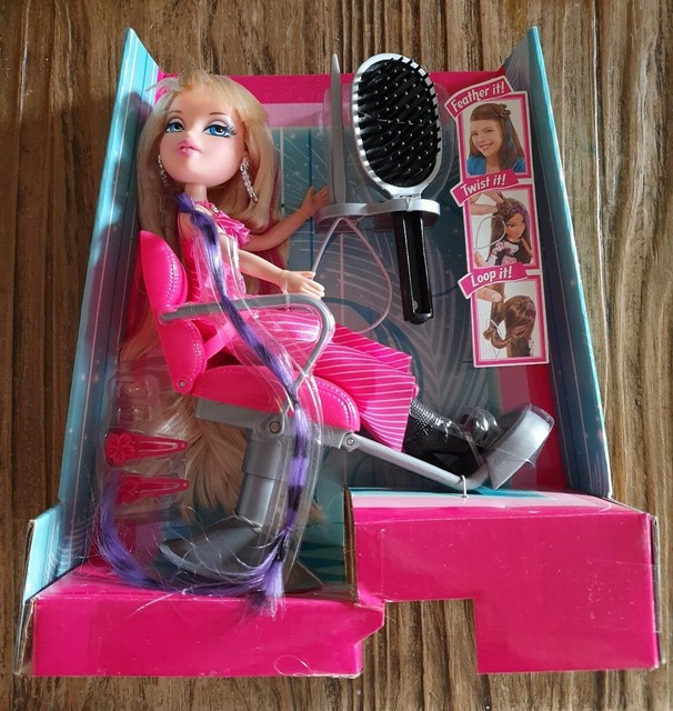 bratz dolls in box