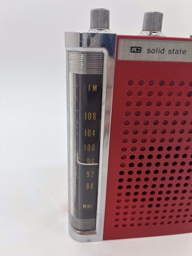 Hitachi Solid State Hand Held Radio Model KH-912 Light Ware Made In Taiwan - Picture 2 of 10