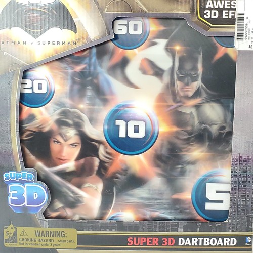 Cardinal Batman v Superman 3D Magnetic Dart Board RARE SAMPLE ONLY NOTFOR RESALE - Picture 3 of 7