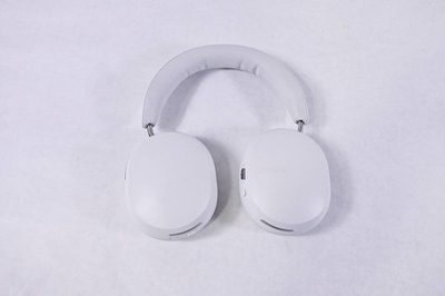 #ad SONOS ACE WIRELESS NOISE CANCELING OVER EAR HEADPHONES ACEG1US1 WHITE $164.99