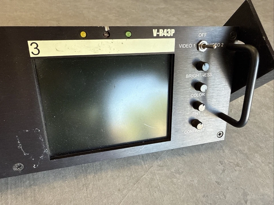 Marshall V-R563P SDI Rack Mount Triple Monitor Screen - No Power Supply- Parts - Image 4 of 4