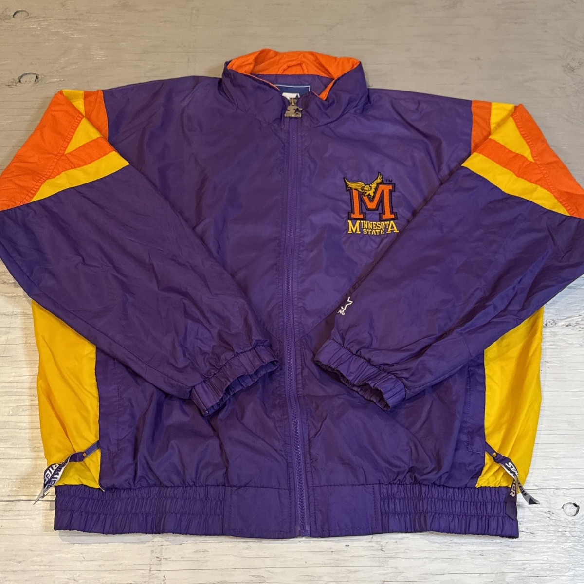 Vintage 90s Starter Minnesota State Screaming Eagles Windbreaker 