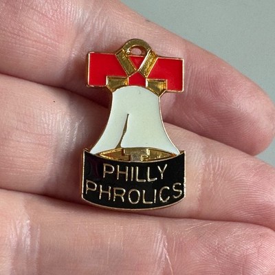 Vintage Mensa 2000 Annual Gathering Philly Phrolics Liberty Bell Lapel Pin
