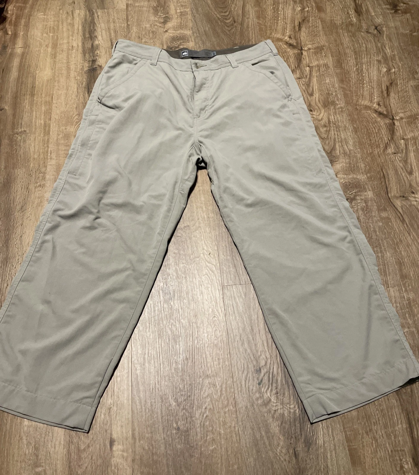 REI Co-op Hiking Pants Mens 34x32 Khaki Performance Outdoors Trail Gorpcore