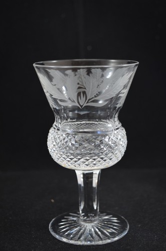 EDINBURGH CRYSTAL THISTLE SHERRY GLASS 4.5 INCHES TALL - Picture 4 of 4