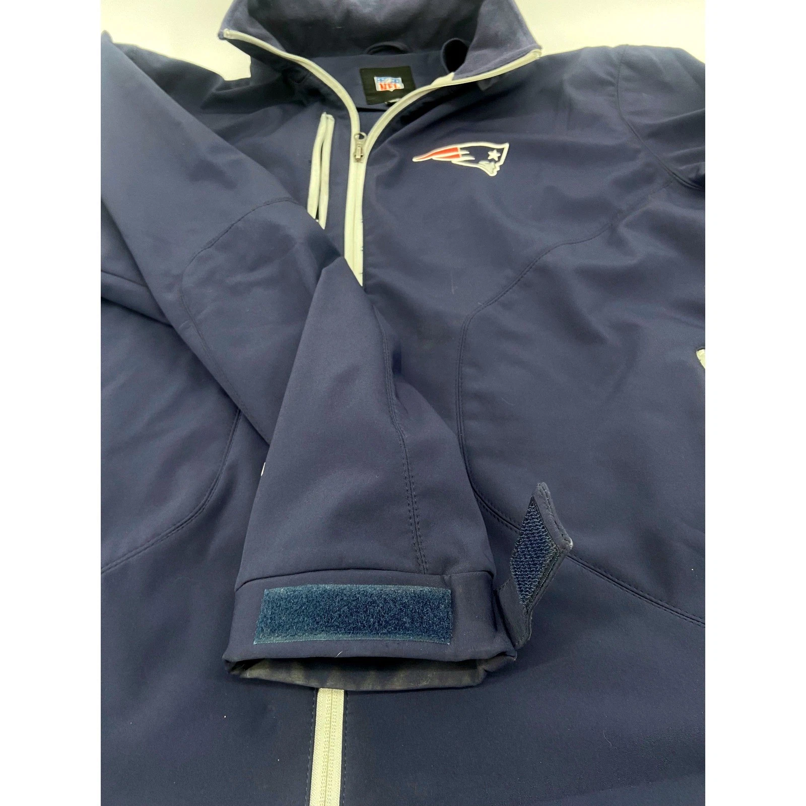 NFL New England Patriots Navy Blue/ Gray Zip Softshell Jacket Fleece Lined XL