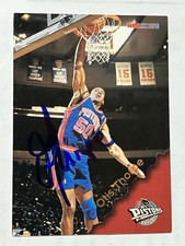 1996-97 NBA Hoops - Otis Thorpe #51 ON CARD AUTO