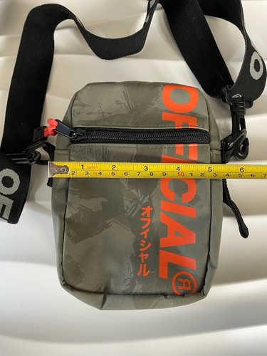 Athletic Streetwear OFFICIAL Camo Body Sack Small Crossbody Shoulder Bag - Picture 4 of 4