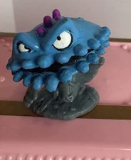 MR. Beast Series 1 Lab Swarms BITE BRAWLER